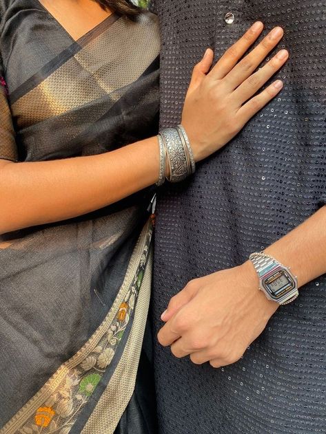 Saree Poses With Boyfriend, Couple Traditional Poses, Traditional Couple Poses, Indian Couple Aesthetic, Couples Hidden Face Pics, The Perfect Couple, Face Pics, Desi Love, Aesthetic Couple