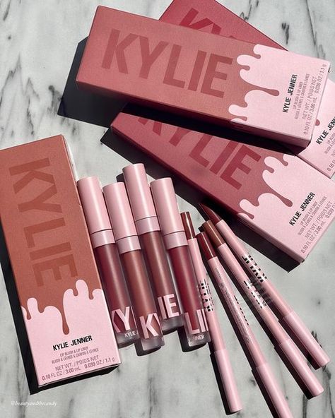 Kylie Jenner Lip Kit, Kylie Lipstick, Kylie Makeup, Kylie Jenner Lips, Lip Blush, Kylie Lips, Kylie Jenner Lipstick, Kylie Lip Kit, Kylie Cosmetic