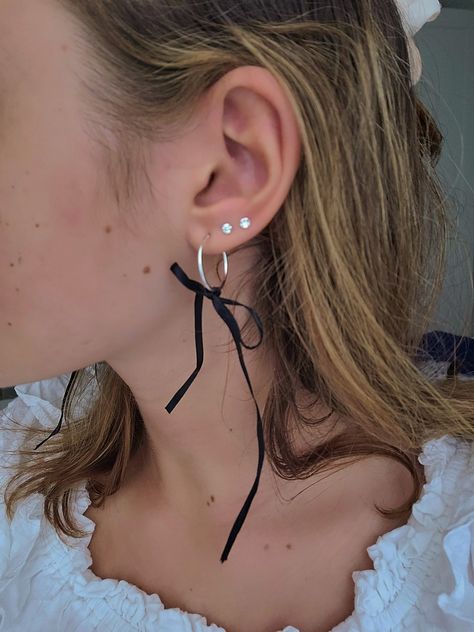 ribbon earrings ✨️ 🎀 Ribbon Bow Earrings Diy, Ribbon Earrings Diy, Silver Bow Earrings, Bow Earrings Diy, Invisible String, Ribbon Earrings, Girly Pop, Metal Smithing, Ribbon Jewelry