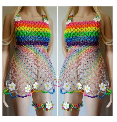 Dress Rave Outfit, Rainbow Kandi, Rave Bae, Pride Dress, Rave Outfits Festivals, Kandi Inspo, Rave Dress, Diy Kandi Bracelets, Diy Kandi