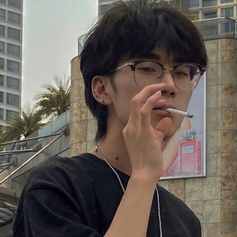 Shh Pose, Aesthetic Glasses Men, Rock Mullet, Asian Mullet, Asian Man Haircut, Asian Haircut, Mullet Haircut, Hair Inspiration Short, Cute Asian Guys