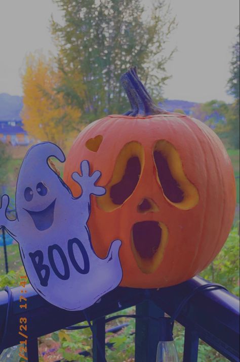 ghostface pumpkin Ghostface Pumpkin, Happy Halloween, Halloween