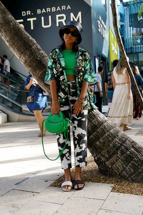 Runway Streetwear, Innovative Fashion Design, Cow Print Bucket Hat, Outside Art, Miami Street Style, Miami Design District, Denim Street Style, Miami Outfits, Art Basel Miami