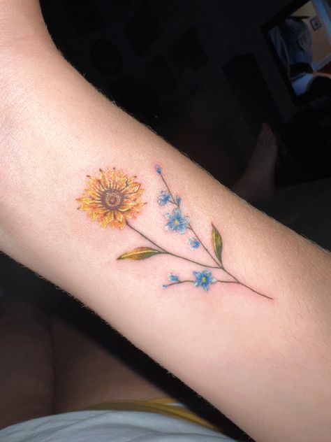 Sunflowers And Forget Me Nots, Forget Me Not And Sunflower, Forget Me Not Flowers Tatoos, Anne Core, Yellow Flower Tattoos, Forget Me Not Flower Tattoo, Cloth Aesthetic, Forget Me Not Tattoo, Fierce Tattoo