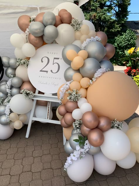 Ballon Decoration For Anniversary, 25 Anniversary Balloon Decoration, Balloon Decor For Anniversary, 3rd Anniversary Decoration Ideas, Balloon Decoration For Anniversary, Anniversary Party Color Schemes, 25th Anniversary Balloon Decorations, Wedding Anniversary Balloon Decoration, Decoration Ideas For 25th Anniversary