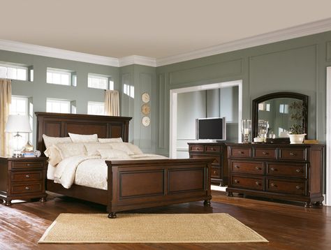 Ashley Bedroom Furniture Sets, Traditional Bedroom Sets, Ashley Furniture Bedroom, Ashley Bedroom, Reka Bentuk Bilik Tidur, Hiasan Bilik Tidur, Queen Panel Beds, Dark Furniture, King Bedroom Sets