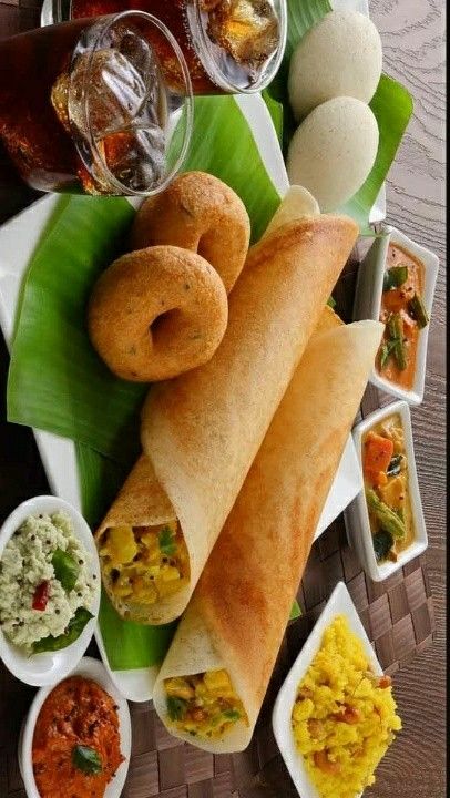 Indian Veg Food Photography, Food Cravings Aesthetic Indian, Indian Cusine Aesthetic, Traditional Food Of India, Food Indian Aesthetic, Indian Food Aesthics, South Indian Food Photography, Aesthetic Indian Food, South Indian Aesthetic