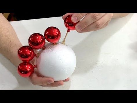 Grab a Dollar Store foam ball - these ideas are AMAZING! - YouTube Styrofoam Ball Crafts, Dollar Store Christmas Crafts, Variety Store, Dollar Store Hacks, Dollar Store Christmas, Christmas Centerpieces Diy, Dollar Tree Christmas, Office Christmas Decorations, Candy Christmas Decorations