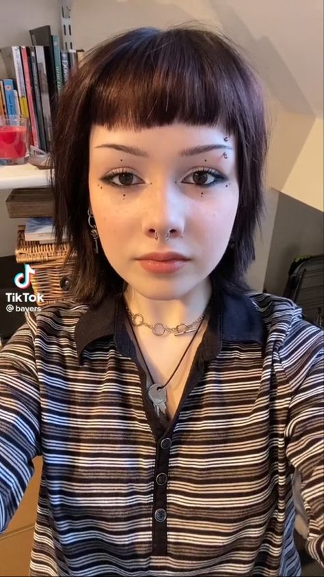 Shaggy Hair With Micro Bangs, Micro Bangs Makeup, Micro Bangs With Short Hair, Baby Goth Makeup, Goth Micro Bangs, Black Hair Micro Bangs, Wispy Micro Bangs, Mini Bangs Short Hair, Microbangs Round Face