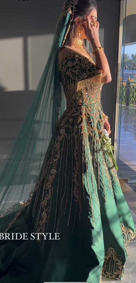 Green Moroccan Wedding Dress, Nikkah Green Dress, Afghan Bridal Dress, Yemen Traditional Dress, Henna Party Outfit, Yemeni Dress, Yemeni Clothes, Henna Dress, Yemeni Food