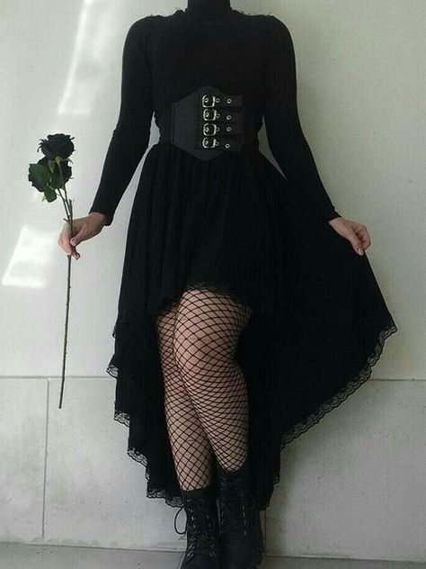 Gothic Mode, Egirl Fashion, Moon Black, Gothic Outfits, Goth Outfits, Alternative Outfits, Edgy Outfits, Dark Fashion, Gothic Fashion