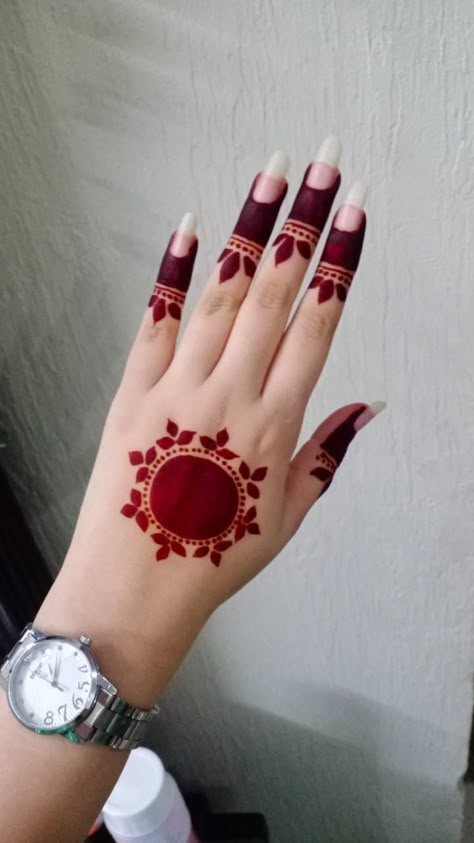 Bengali Mehndi Designs, Bengali Mehendi Designs, Simple Mehandi Backside, મહેંદી Design, Asthetic Mehendi Design Easy, Tiki Mehndi Design, Henna Designs Fingers, Bengali Mehndi, Tiki Design