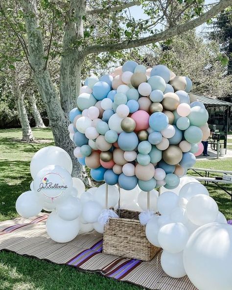 Hot Air Balloon Made Of Balloons, Hot Air Balloon Garland, Hot Air Balloon Arch, Giant Hot Air Balloon Diy, 1st Birthday Hot Air Balloon Theme, Hot Air Balloon 1st Birthday Party, Air Balloon Birthday Theme, Hotairballoon Party, Hot Air Balloon Photo Prop