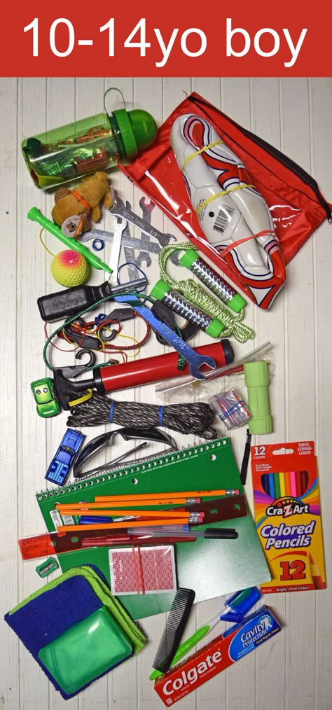 10-14yo boy Operation Christmas Child shoebox ideas Shoebox Appeal, Diy Christmas Box, Samaritans Purse, Christmas Child Shoebox Ideas, Operation Shoebox, Christmas Shoebox, Charity Ideas, Shoe Box Crafts, Operation Christmas Child Boxes