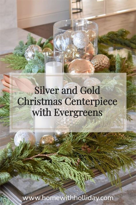 Silver And Gold Centerpieces Christmas, Silver And Gold Table Decor, Gold And Silver Christmas Decor, Silver Gold Christmas Decorations, Gold Tray Decor, Christmas Sideboard, Pink Christmas Table, Christmas Table Top Decorations, Silver And Gold Christmas