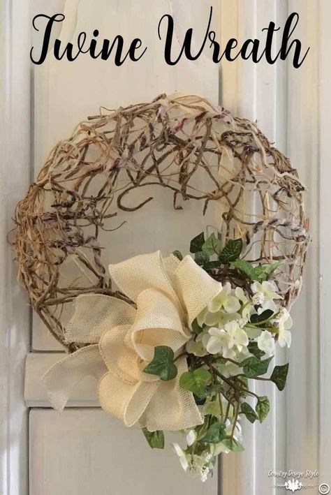 Pin this making a mesh wreath with twine for spring, weddings, fall, or any holiday. Easy and inexpensive to make this unique wreath | Country Design Style | countrydesignstyle.com Diy Outdoor Christmas Decor, Rope Wreath Diy, Making A Wreath, Unique Fall Wreath, Twine Wreath, Inexpensive Wreaths, Making Mesh Wreaths, Twine Diy, Unique Wreath