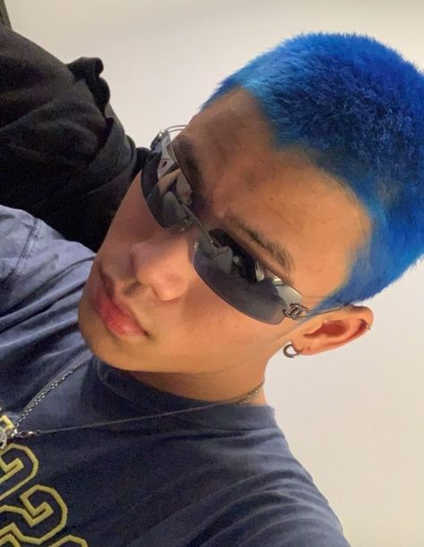 Blue Hair Buzzcut, Aesthetic Buzzcut Men, Men’s Blue Hair, Dark Blue Buzzcut, Blue Buzzcut Men, Blue Hair On Men, Blue Mens Hair, Blue Dyed Hair Men, Short Blue Hair Men