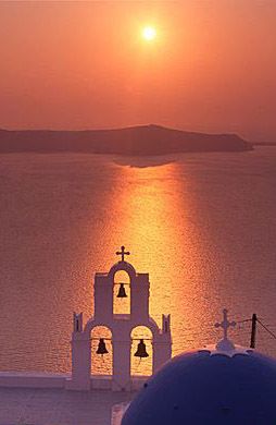 Greek sunset.. Greek Sunset, Sunset Palette, My Miracle, Sunset Wedding, Greco Roman, Aegean Sea, Santorini Greece, Greek Islands, Archipelago