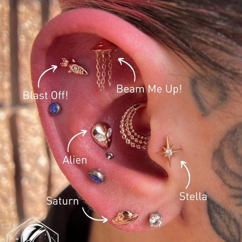 Junipurr Jewelry (@junipurrjewelry) posted on Instagram: “This Ear Curation is out of this world! ☄👽🌟 Thank you to @alexchrist0pher for tagging us in your amazing work, featuring some of our…” • Jun 19, 2022 at 7:01pm UTC Space Ear Piercings, Space Themed Ear Piercing, Rock Ear Piercings, Junipurr Earrings, Junipurr Body Jewelry, Rock Piercing Ear, Junipurr Piercing, Zodiac Ear Piercings, Ear Mapping Piercing