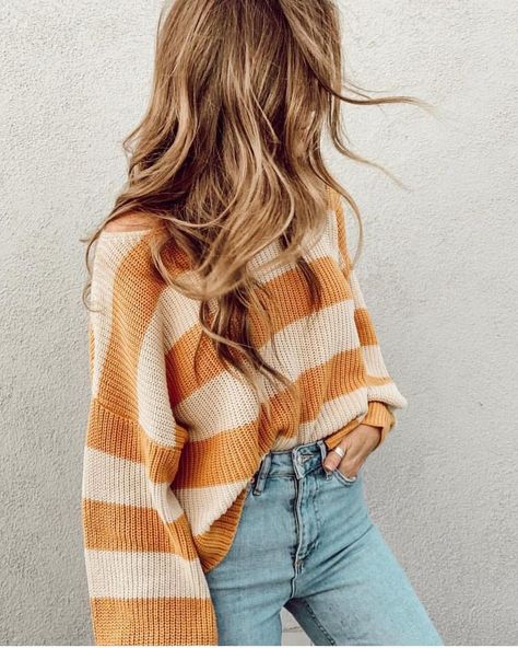 oversized orange and white striped sweater and indigo washed high waisted jeans Vsco Outfits, Overalls Outfit, Culotte Pants, Fall Clothing, Teenager Outfits, Cute Fall Outfits, Casual Winter Outfits, 가을 패션, Basic Outfits