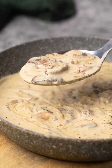 This creamy mushroom sour cream sauce is a quick and easy fall-inspired side that can be added to a variety of dishes. Mushrooms In Cream Sauce, Cream Of Mushroom Soup Pasta Sauce, Sour Cream Mushroom Sauce, Creamy Mushroom Sauce For Chicken, Chicken In Creamy Mushroom Sauce, Fall Pasta Dishes, Mushroom Sauce Recipe, Cream Sauce Recipes, Sour Cream Sauce