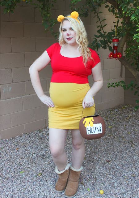 Winnie The Pooh Maternity Costume, Winnie The Pooh Makeup Halloween, Pregnant Disney Halloween Costumes, Winnie The Pooh Costumes Diy, Diy Winnie The Pooh Costume, Pregnant Pooh Costume, Diy Costume For Pregnant Women, Winnie The Pooh Makeup, Winnie The Pooh Costumes