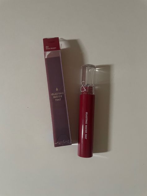 Rom&nd Glasting Water Tint, Rom&nd Aesthetic, Rom Nd Lip, Romand Glasting Water Tint, Pretty Cosmetics, Korean Lip Tint, Water Tint, Korean Lips, Lip Combos