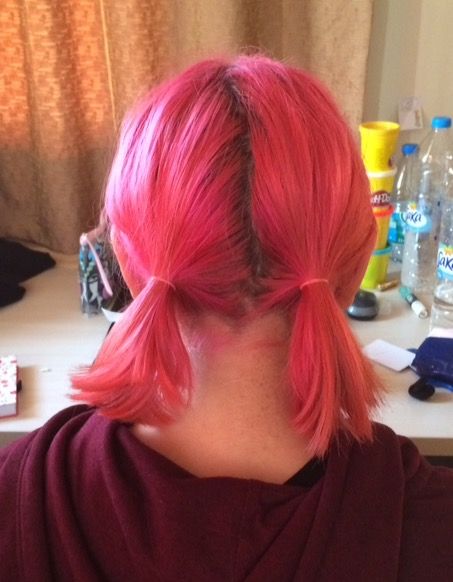 Short pink hair cute pigtails hairstyle Pigtails Hairstyle, Short Pink Hair, Cute Pigtails, Cheap Diy Headboard, Bright Pink Hair, Pink And Black Hair, Hot Pink Hair, Rock Hairstyles, Fairy Hair