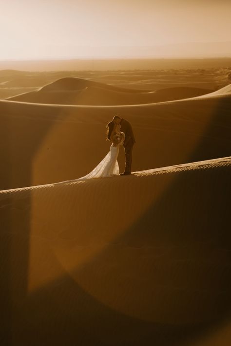 Sand Wedding, Dune Wedding, Dune Photography, Sand Dune Wedding, Sand Dunes Proposal, Desert Wedding Photoshoot, Sand Dunes Wedding, Sand Dune Elopement, Sand Dunes Elopement