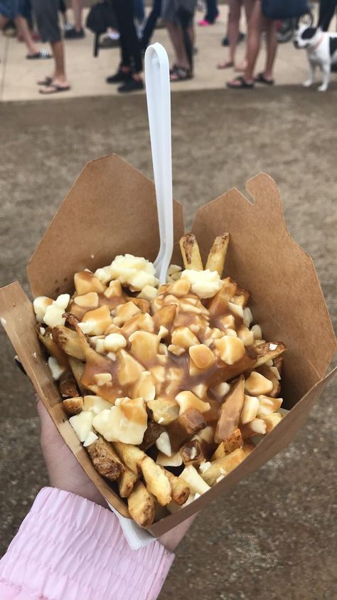 [I ate] some seriously delicious poutine at a food truck festival this weekend. Poutine Food, Food Polls, Food Truck Food, Weekend Food, Truck Festival, Wedding Royal, Antlers Decor, Canada Food, Food Truck Festival