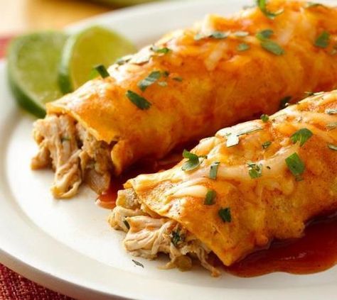 Try this delicious twist on enchiladas using Yoplait® Greek 100 Key lime yogurt! Key Lime Chicken, Key Lime Recipes, Lime Recipes, Chicken Enchilada Recipe, Enchilada Recipes, Lime Chicken, South Of The Border, Chicken Enchiladas, Quesadillas