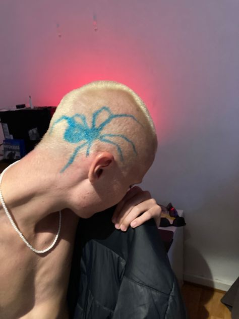 Bald Painted Hair, Bald Bleach Hair Designs, Halloween Hair Buzzcut, Head Designs Shaved, Dyed Hair Shaved Head, Dyed Hair Designs Shaved Head, Buzz Dye Designs, Buzz Colored Hair, Buzzcut Bleach Men