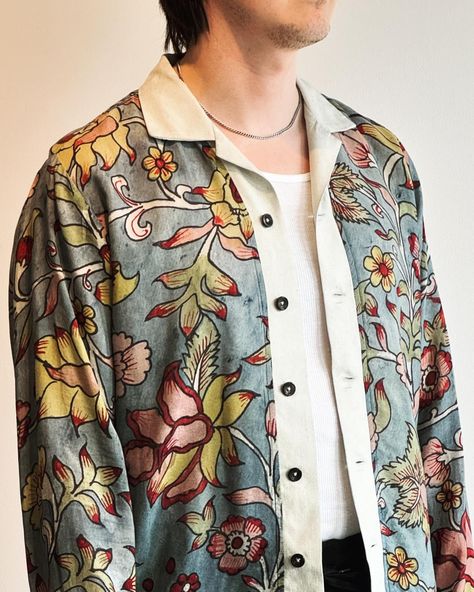 Hand painted floral @karuresearch Kalamkari Camp shirt. #kartik #karu #ss24 Kalamkari Shirts For Men, Hand Painted Shirts, Kalamkari Painting, Paint Shirts, Birthday Diy, Camp Shirt, Camping Shirt, Shirts For Men, Floral Painting