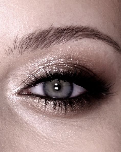 Gunmetal Smokey Eye, Metalic Eye Shadow Looks, Metallic Smokey Eye Makeup, Emo Homecoming Makeup, Dark Homecoming Makeup, Midnights Inspired Makeup, Silver And Black Makeup Looks, Gray Eyes Makeup, Grey Eyes Makeup