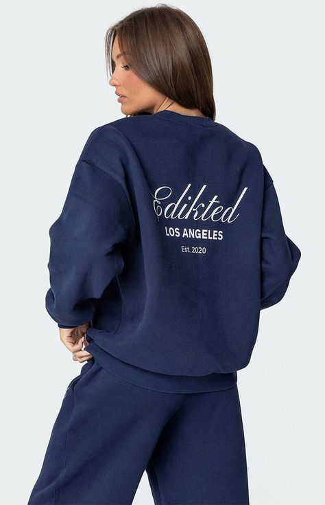 Get Edikted Sweatshirt Alpha Phi Merchandise, Edikted Sweater, Cute Crewneck Sweatshirt, Overalls Boys, Off Shoulder Sweatshirt, Chino Pants Women, Wwe T Shirts, Sweat Sets, College Fits