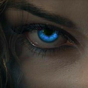 Ilenko Romanov, Dark Fantasy Romance, Blue Eyes Aesthetic, Romance Tropes, Eye Color Chart, Boss Queen, Color Eyes, Fotografi Vintage, Fantasy Magic