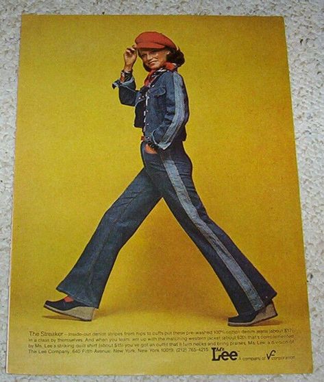 Casual Jeans Outfit Summer, 1975 Print, Girls Jeans Outfit, Refashion Jeans, Shelley Hack, Jeans Refashion, Jeans Outfit For Work, Jeans Heels Outfit, Jeans And T Shirt Outfit