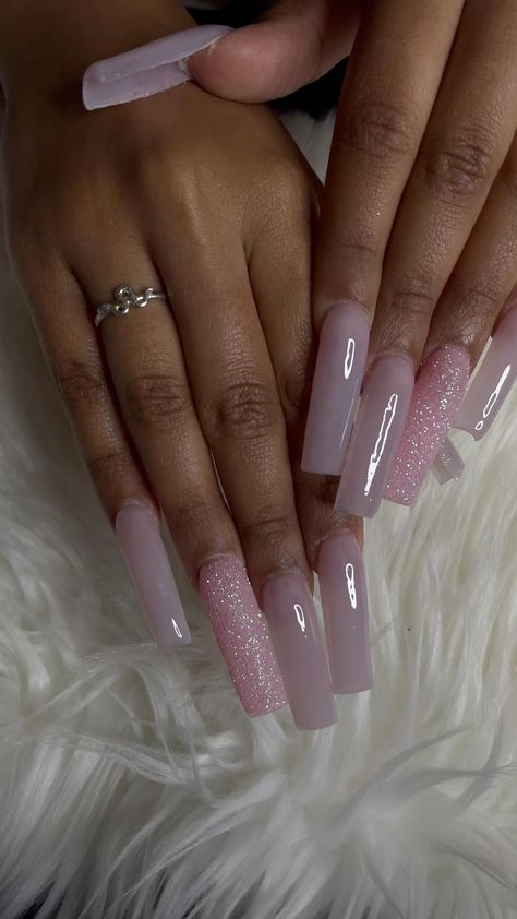 Nail Ideas Baby Pink, Baby Pink Nail Ideas, Baby Pink Nails Acrylic, Light Pink Acrylic Nails, Baby Pink Nails, Pink Ombre Nails, Homecoming Nails Acrylic, Short Square Acrylic Nails, Long Acrylic Nails Coffin