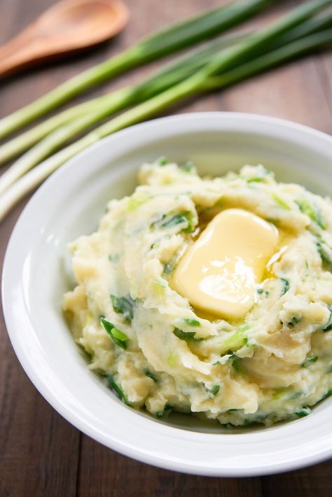 Ultra-creamy mashed potatoes with sweet scallions, butter and milk, Champ is an easy Irish side that goes great with anything. Ultra Creamy Mashed Potatoes, Champ Recipe, Irish Mashed Potatoes, Easter Baking Recipes, Easter Food Appetizers, Irish Cuisine, Mashed Potatoes Recipe, Creamy Mash, Easter Dinner Recipes