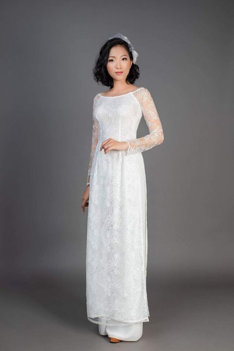 White ao dai dress. Vietnamese traditional dress in lace and chiffon - Mark&Vy Ao Dai Wtoo Wedding Dress, Ao Dai Vietnamese, Hand Beaded Lace, Vietnamese Wedding, Chiffon Pants, Vietnamese Traditional Dress, Vietnamese Dress, Dress Stores Online, Ethnic Dress