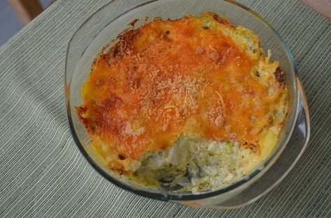 Cheesy Chicken & Brocolli Bake Brocolli Bake, Bariatric Recipes Sleeve Liquid Diet, Pureed Diet, Chicken Broccoli Bake, Bariatric Recipes Sleeve, Vsg Recipes, Gastric Bypass Recipes, Soft Foods Diet, Wls Recipes