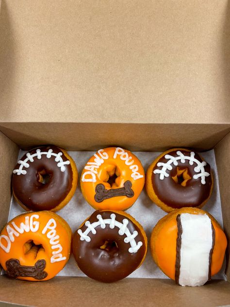 Donuts Ideas, Donut Ideas, Donut Shop, Cleveland Browns, Cleveland, Donuts, Football, Halloween, American Football