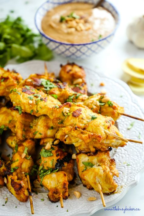 This Easy Homemade Chicken Satay with Peanut Dipping Sauce is a delicious way to enjoy Indonesian food at home! It's easy to make with a super simple marinade and creamy peanut sauce made from basic pantry ingredients! #chicken #satay #indonesian #food #thai #skewers #appetizer #dinner #maindish #grilling Healthy Indonesian Food, Thai Skewers, Indonesian Food Recipes, Appetizer Dinner, Chicken Satay Recipe, Simple Marinade, Satay Recipe, Peanut Dipping Sauce, Satay Chicken