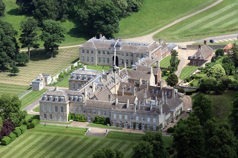 Boughton House aerial image - Northamptonshire UK Stately Homes Interior, Boughton House, French Chateau Mansion, Lyndhurst Mansion, Uk Houses, British Homes, Awesome Houses, English Houses, Architecture Mapping