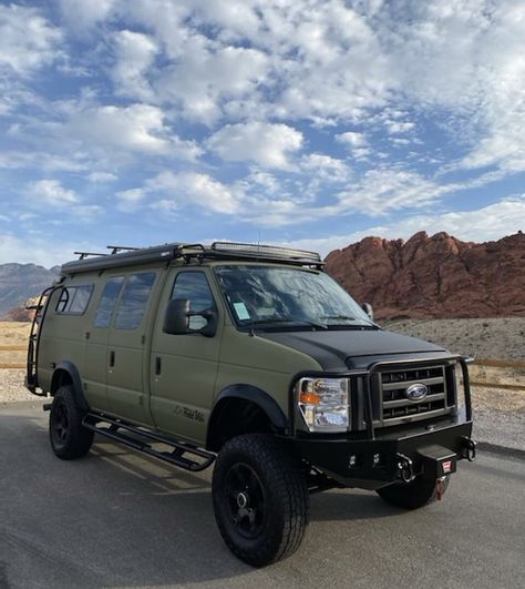 Express Van Conversion, 4x4 Van For Sale, Shtf Vehicle, Gmc Vandura, Lifted Van, 4x4 Camper Van, Minivan Camper Conversion, Chevrolet Van, Econoline Van