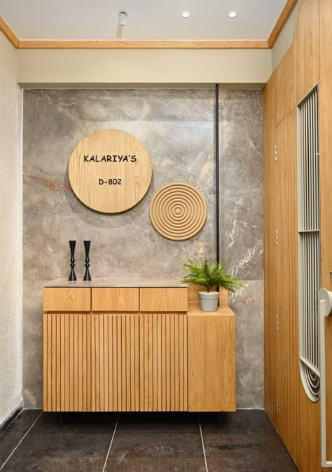 A Testament to the Art of Clean Lines, Minimal Aesthetics and a Soothing Neutral Color Palette Main Entry Wall Design, Entry Wall Design, Flat Entrance Lobby Design, Flat Entrance Design, Entry Door Ideas, Entrance Lobby Design, Foyer Design Ideas, Entrance Foyer Design, Entry Door Designs