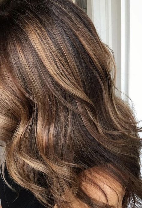 Dark Autumn Balayage, Carmel Brown Hair Warm With Highlights, Balayage Hair Brunette Dark Brown, Caramel Face Framing Highlights, Bayalage Brunette 2024, Layered Hair Medium, Hair Styles Fall, Brunette Hair With Highlights, Brown Hair With Blonde Highlights