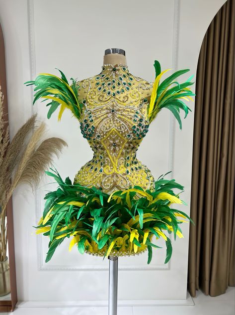 Carnival Theme Dress For Women, Brazil Costume, Brazil Dress, Body Carnaval, Carnival Outfit Carribean, Carnaval Dress, Samba Dress, Carnaval Outfit, Celestial Dress