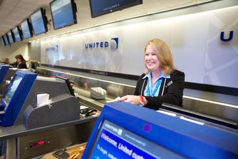 United Becomes First Airline to Add Gender Identifications for Non-Binary Flyers – Skift Meeting Of The Minds, Online Travel Agency, Human Rights Campaign, Air New Zealand, Corporate Travel, Alaska Airlines, Airport Travel, Delta Airlines, United Airlines