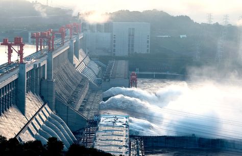 Dam Video, Three Gorges Dam, Fantasy Futuristic, Hydroelectric Power Plant, Galaxy Quest, Victorian House Plans, Hydroelectric Power, Beautiful Places Around The World, Solar Wind